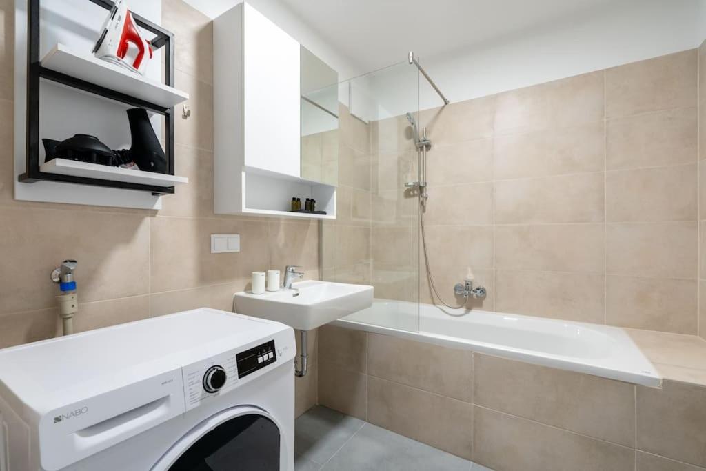 Trendy 1br, Direct Access By Hm * Wenen